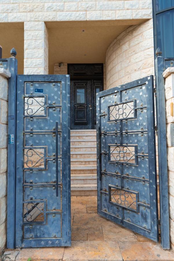 Grace Holon Villa & Pool Dış mekan fotoğraf